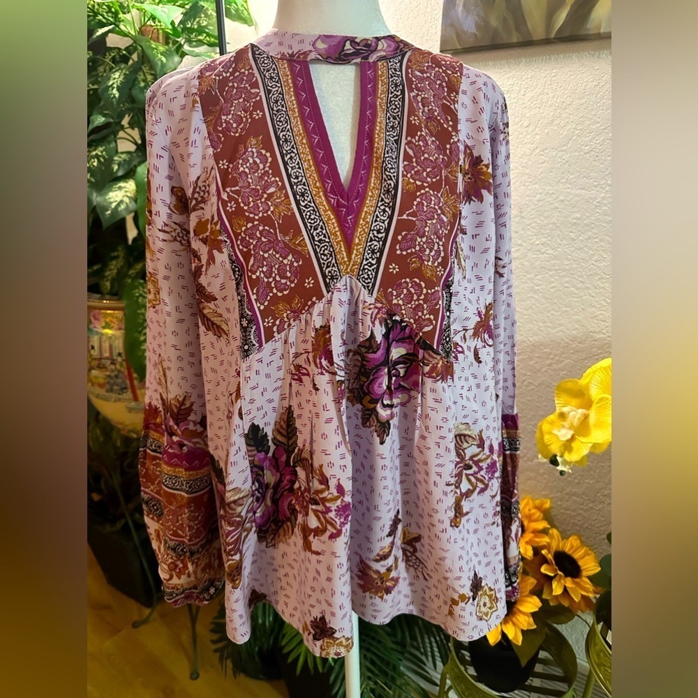 Maurices longsleeve blouse size M